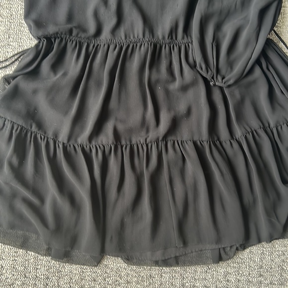Aritzia Wilfred sz. Small open back chiffon skater dresss - Picture 5 of 7